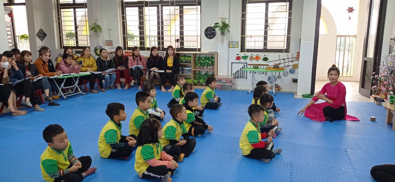 BỒI DƯỠNG CHUYÊN MÔN CHO GIÁO VIÊN