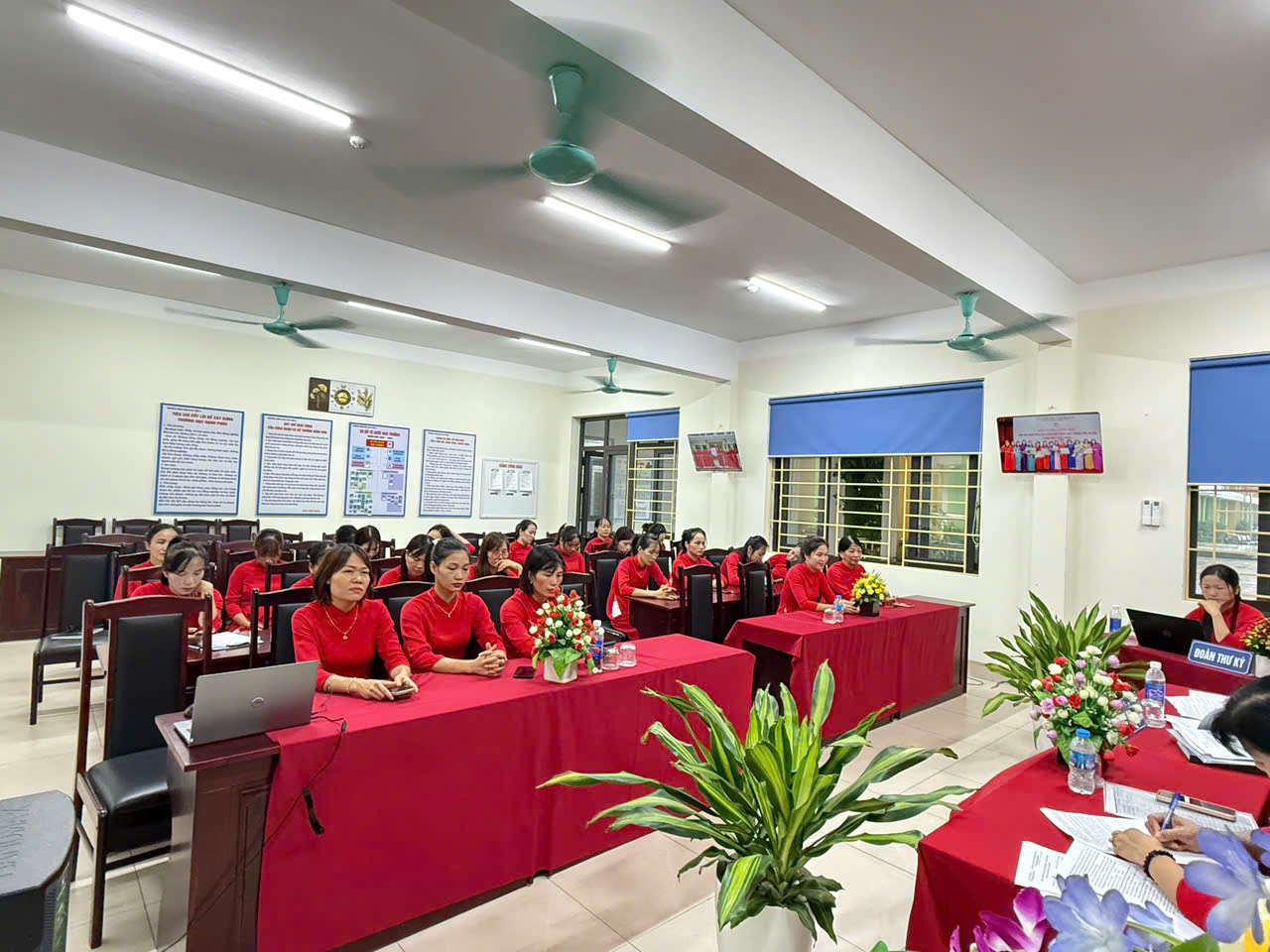 gen h z7106704859093 b789b8779d03b0148195aecf78b2b885