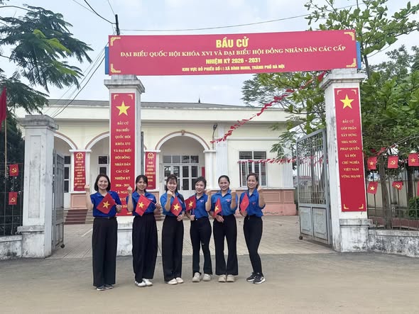 TRƯỜNG MẦM NON CAO VIÊN II HƯỞNG ỨNG NGÀY BẦU CỬ HĐND CÁC CẤP